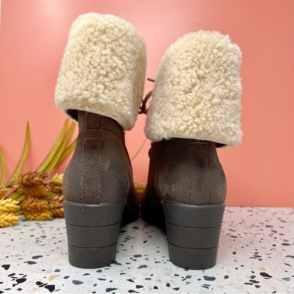 NEW Ugg Shearling Zea Cuffed Brown Leather Lace Up Women’s Winter Boots Sz 12 - Picture 6 of 10